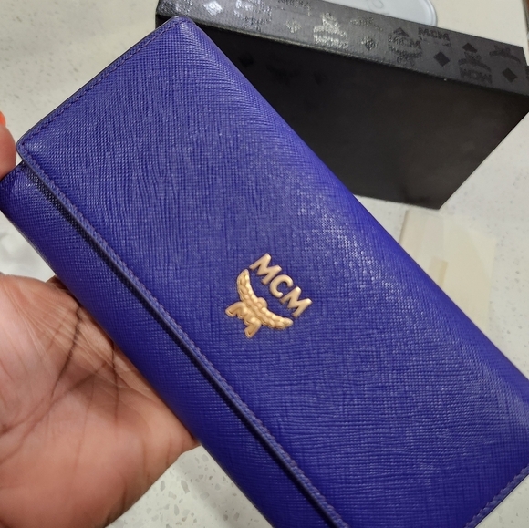 🔹️ MCM🔹️ LONG Saffiano Leather purple TRIFLOD WALLET (FULL INCLUSION ) ✨️💜 - Picture 12 of 13